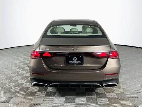 Certified 2025 Mercedes-Benz E 350 Sedan w/ MBUS Superscreen Package image 6