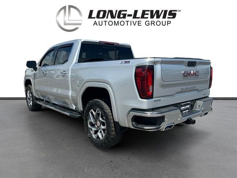 Used 2022 GMC Sierra 1500 SLT w/ SLT Premium Plus Package AWD/4WD image 4
