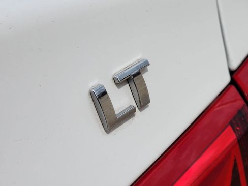 Used 2023 Chevrolet Malibu LT image 13