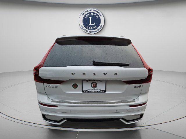 Used 2026 Volvo XC60 B5 Plus AWD/4WD image 3