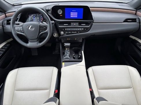 Used 2023 Lexus ES 350 w/ Premium Package image 9