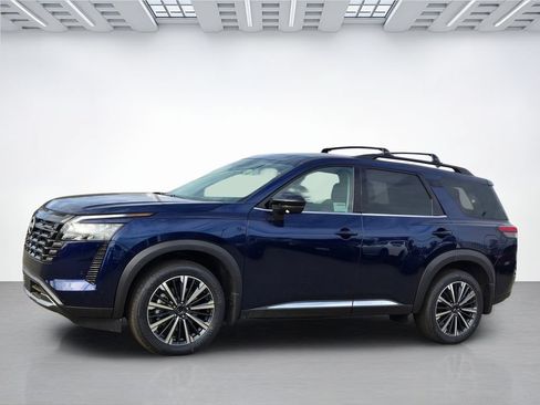 New 2026 Nissan Pathfinder Platinum AWD/4WD image 7