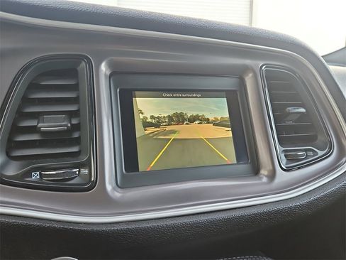 Used 2022 Dodge Challenger R/T w/ Blacktop Package image 22