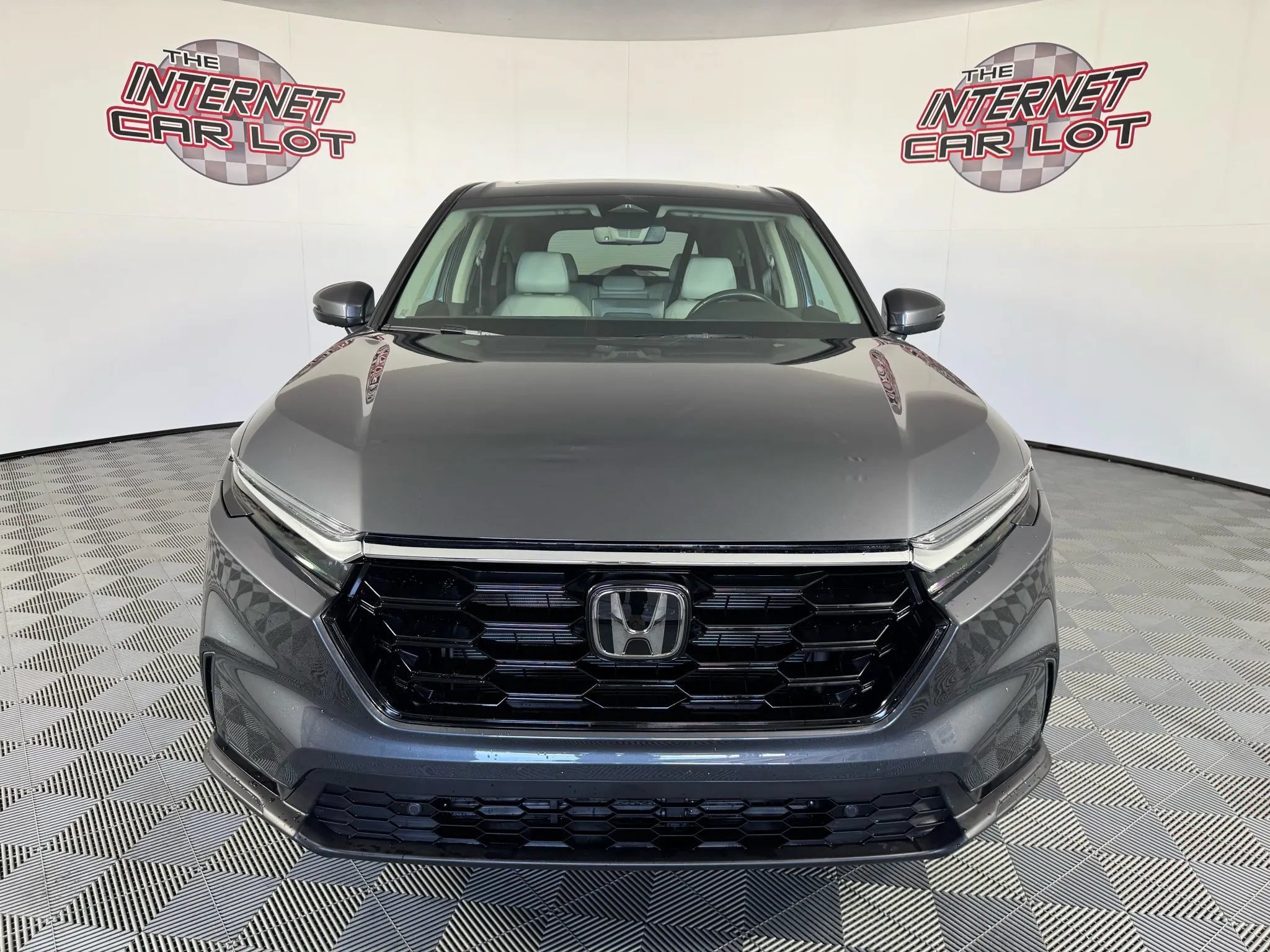 Used 2024 Honda CR-V EX-L image 2