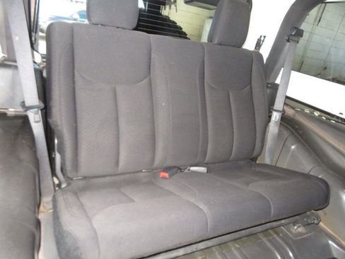 Used 2017 Jeep Wrangler Sport image 27