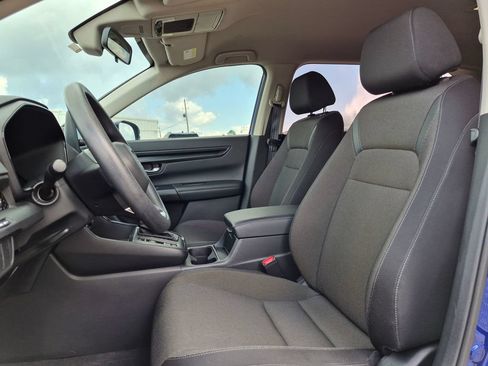 Used 2023 Honda CR-V LX image 15