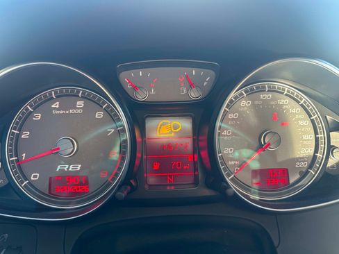 Used 2008 Audi R8 V8 image 11