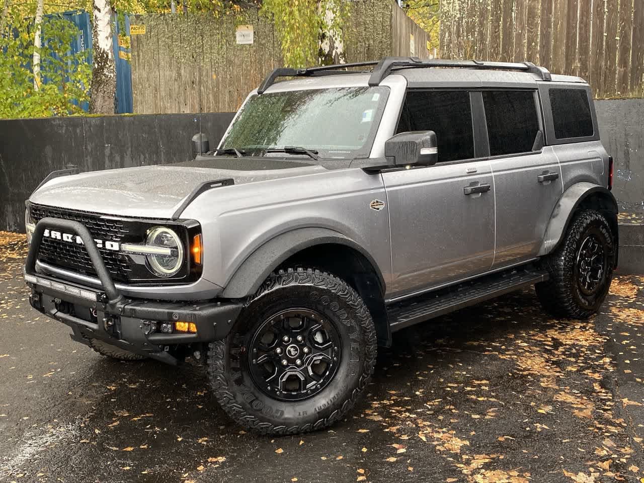 Used 2023 Ford Bronco Wildtrak AWD/4WD image 1