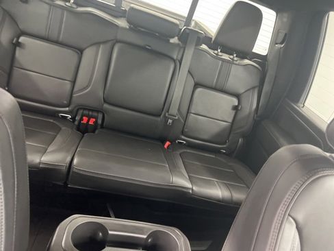 Used 2023 Chevrolet Silverado 3500 High Country w/ Technology Package image 26