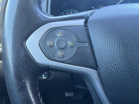 Used 2020 Chevrolet Colorado LT AWD/4WD image 12