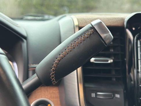 Used 2023 RAM 2500 Limited image 33