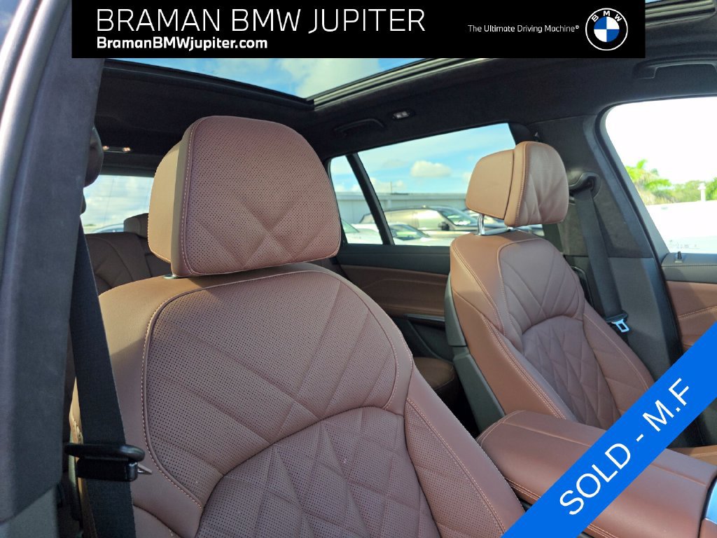 Used 2025 BMW X7 xDrive40i w/ M Sport Package AWD/4WD image 27