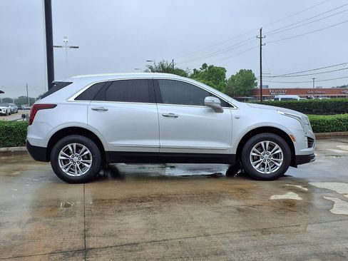Used 2020 Cadillac XT5 Premium Luxury FWD image 8