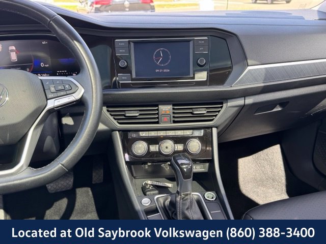 Certified 2024 Volkswagen Jetta SE FWD image 14