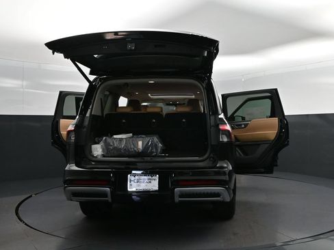 New 2026 INFINITI QX80 Luxe w/ Cargo Package RWD image 54