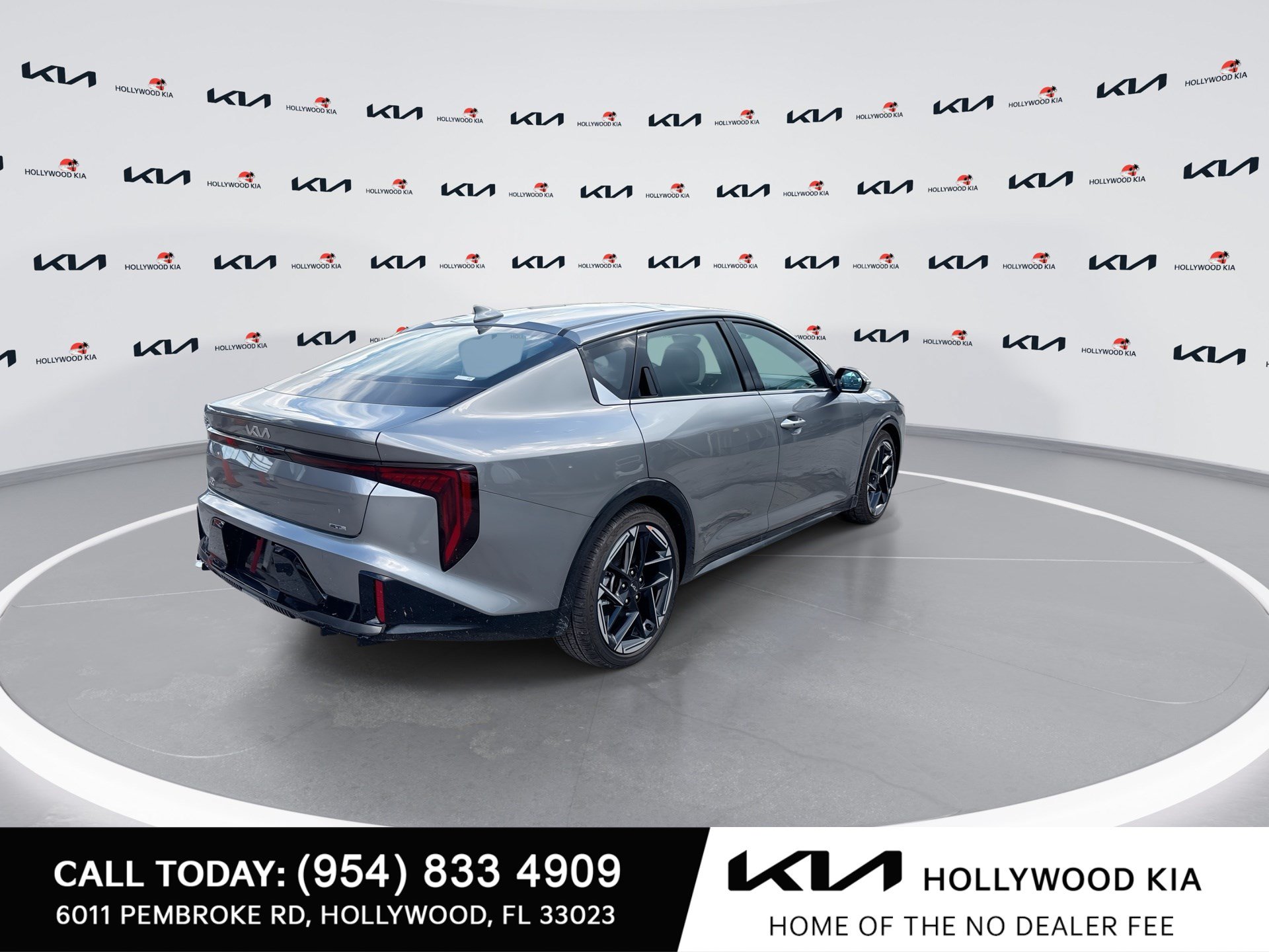 New 2026 Kia K4 GT-Line w/ GT-Line Premium Package FWD image 8