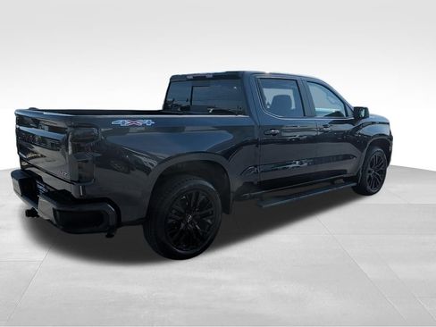 Used 2022 Chevrolet Silverado 1500 RST w/ Convenience Package II AWD/4WD image 6