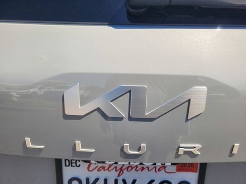 Used 2024 Kia Telluride SX Prestige X-Pro AWD/4WD image 7