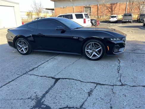 Used 2024 Ford Mustang GT Premium image 2