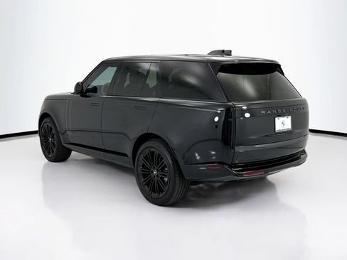 Used 2025 Land Rover Range Rover SE AWD/4WD image 7