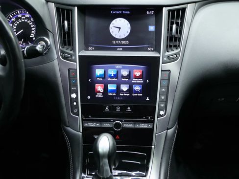 Used 2017 INFINITI Q50 2.0t w/ Moonroof Package image 33