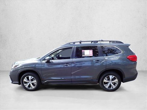 Certified 2024 Subaru Ascent Premium w/ Convenience Package AWD/4WD image 2