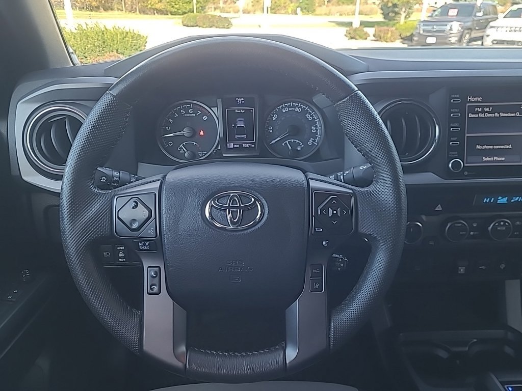Used 2021 Toyota Tacoma TRD Off-Road AWD/4WD image 14