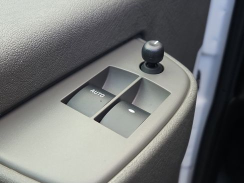 Used 2023 Chevrolet Express 2500 w/ Driver Convenience Package image 12