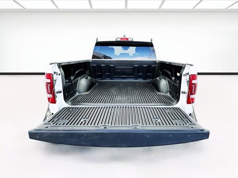 Used 2024 RAM 1500 Laramie AWD/4WD image 17