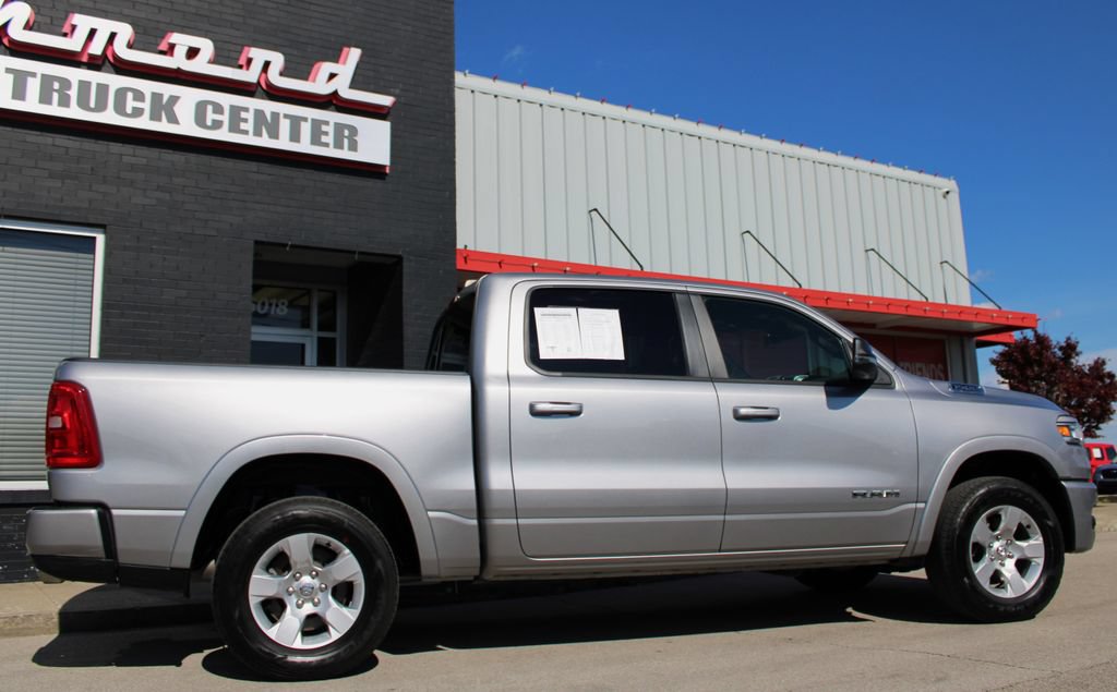 Used 2025 RAM 1500 Big Horn AWD/4WD image 14