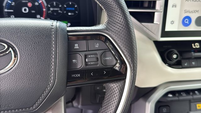 Used 2024 Toyota Tundra Capstone AWD/4WD image 21
