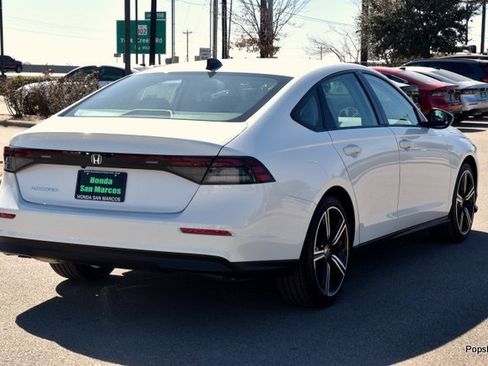 New 2026 Honda Accord SE image 3