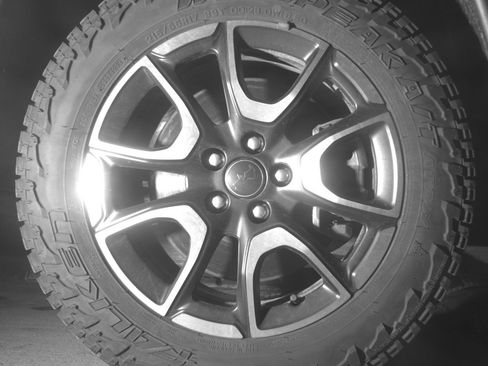Used 2025 Jeep Compass Trailhawk AWD/4WD image 13