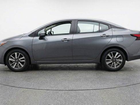 Used 2025 Nissan Versa SV FWD image 5