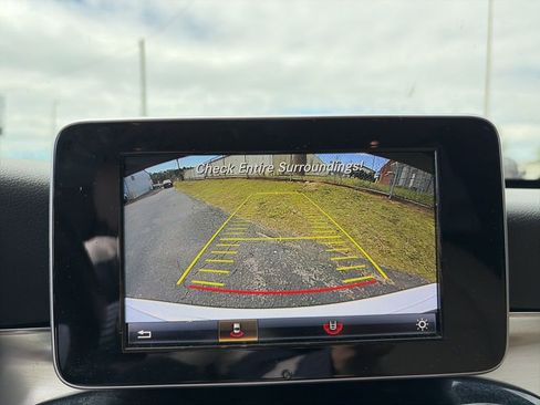 Used 2016 Mercedes-Benz C 300 C 300 image 19