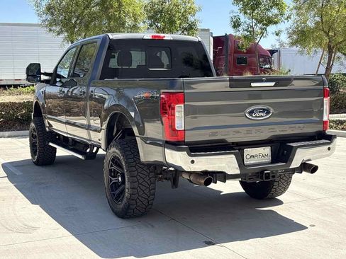 Used 2019 Ford F250 Lariat w/ Lariat Value Package AWD/4WD image 5