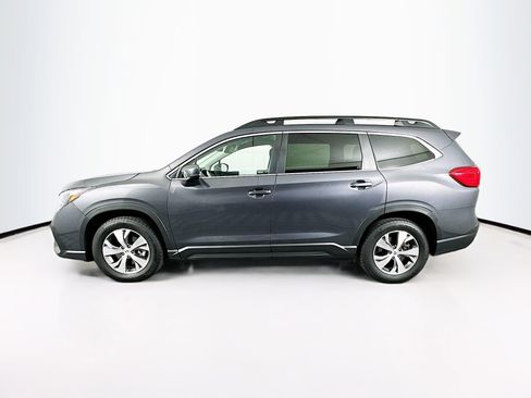 Used 2024 Subaru Ascent Premium image 4