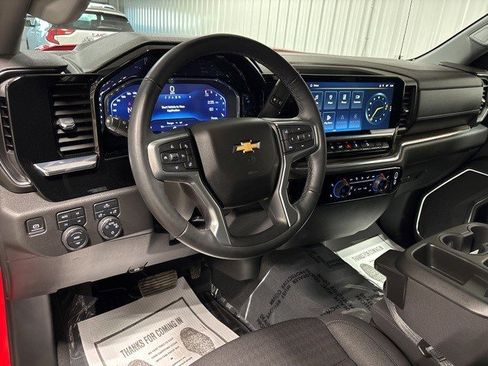 Certified 2024 Chevrolet Silverado 1500 LT w/ Z71 Off-Road Package image 25