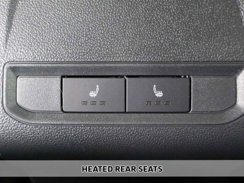 Used 2019 Volkswagen Jetta SE w/ Cold Weather Package image 7