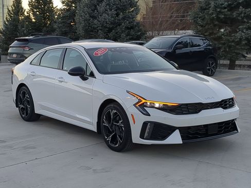 Certified 2025 Kia K5 GT-Line image 7