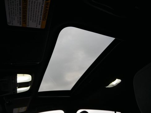 Used 2025 Subaru Impreza RS w/ Popular Package #3 image 33