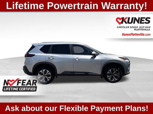 Used 2023 Nissan Rogue SV w/ SV Premium Package AWD/4WD image 16