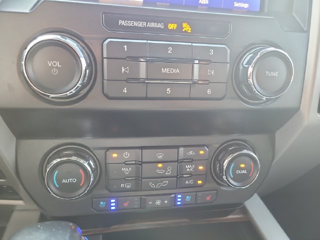 Used 2019 Ford F150 Lariat w/ Equipment Group 501A Mid AWD/4WD image 25