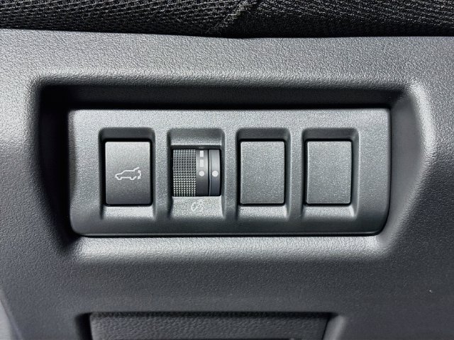 New 2026 Subaru Outback Limited AWD/4WD image 10