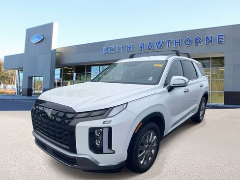 Used 2024 Hyundai Palisade SEL AWD/4WD image 3