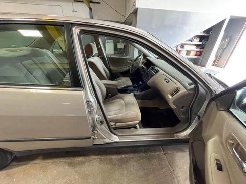 Used 1999 Honda Accord LX image 30