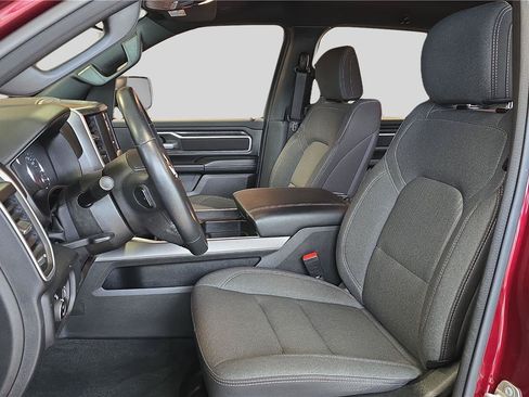Used 2023 RAM 1500 Big Horn AWD/4WD image 12