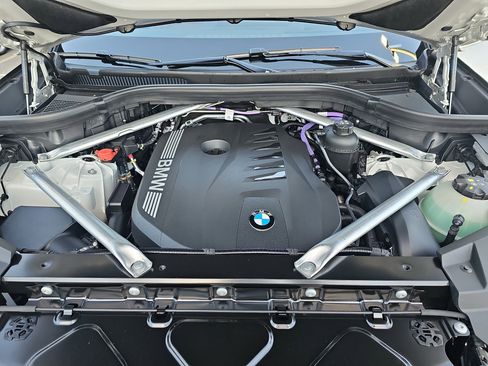 New 2026 BMW X5 xDrive40i w/ Climate Comfort Package AWD/4WD image 33