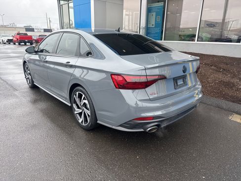 Used 2022 Volkswagen Jetta GLI Autobahn image 8