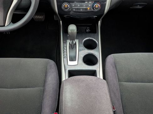 Used 2013 Nissan Altima 2.5 S image 18